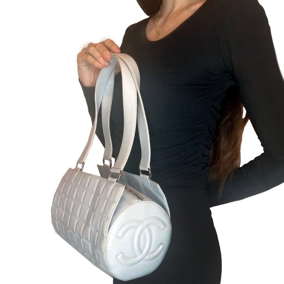 Authentic CHANEL CC Chocolate Bar Quilted Leather Bowler Shoulder Bag Purse Blue